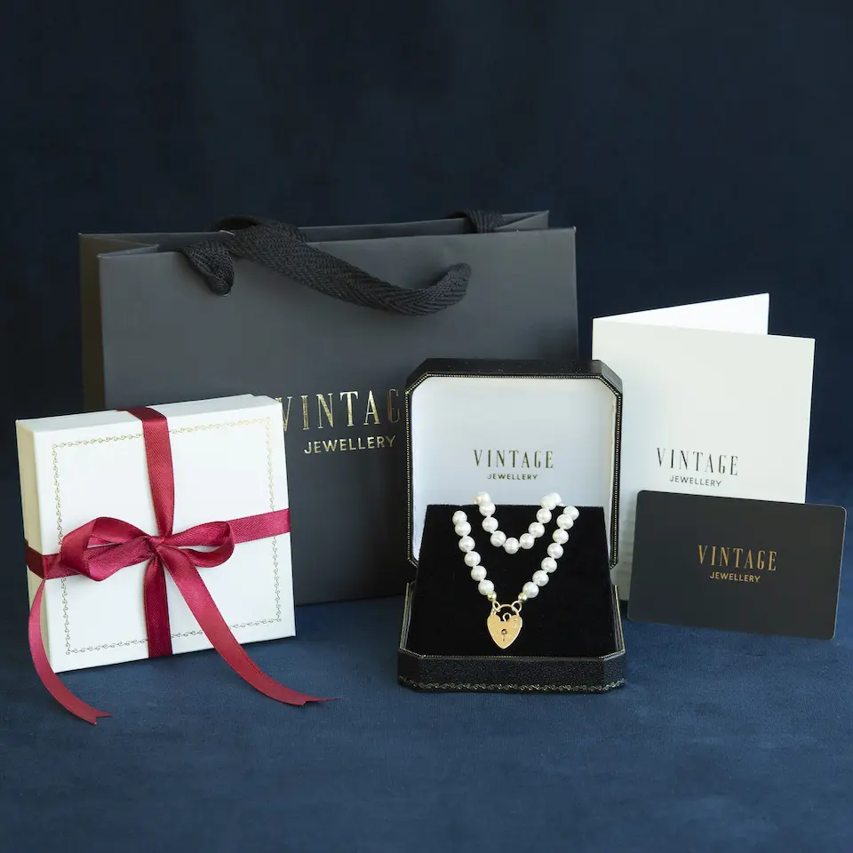 Vintage 14K White gold Diamond Necklace