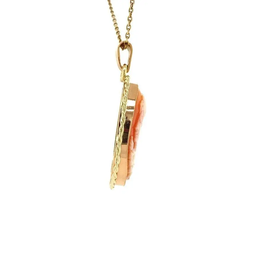 Vintage 14K Gold Pendant