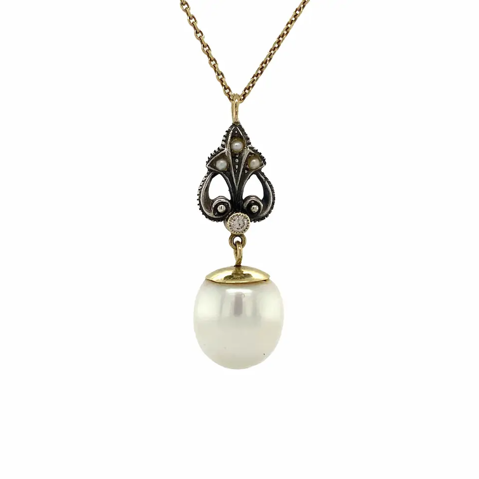 Vintage 14K Silver Diamond Pendant