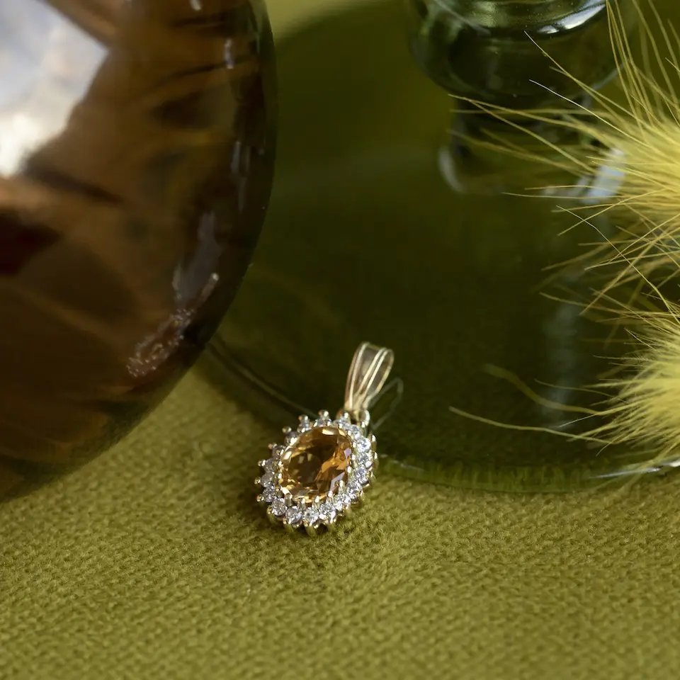 Vintage 14K Gold Citrine Pendant