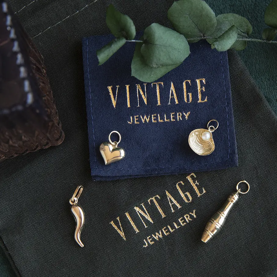 Vintage 14K Gold Pendant