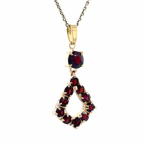 Vintage 18K Gold Garnet Pendant